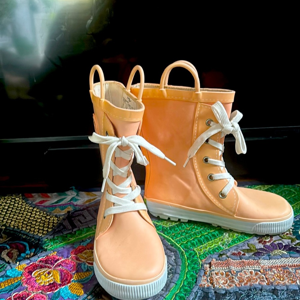 Western chief rain boots